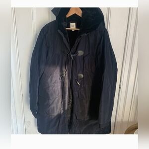 Gap black faux fur lined quilted parka